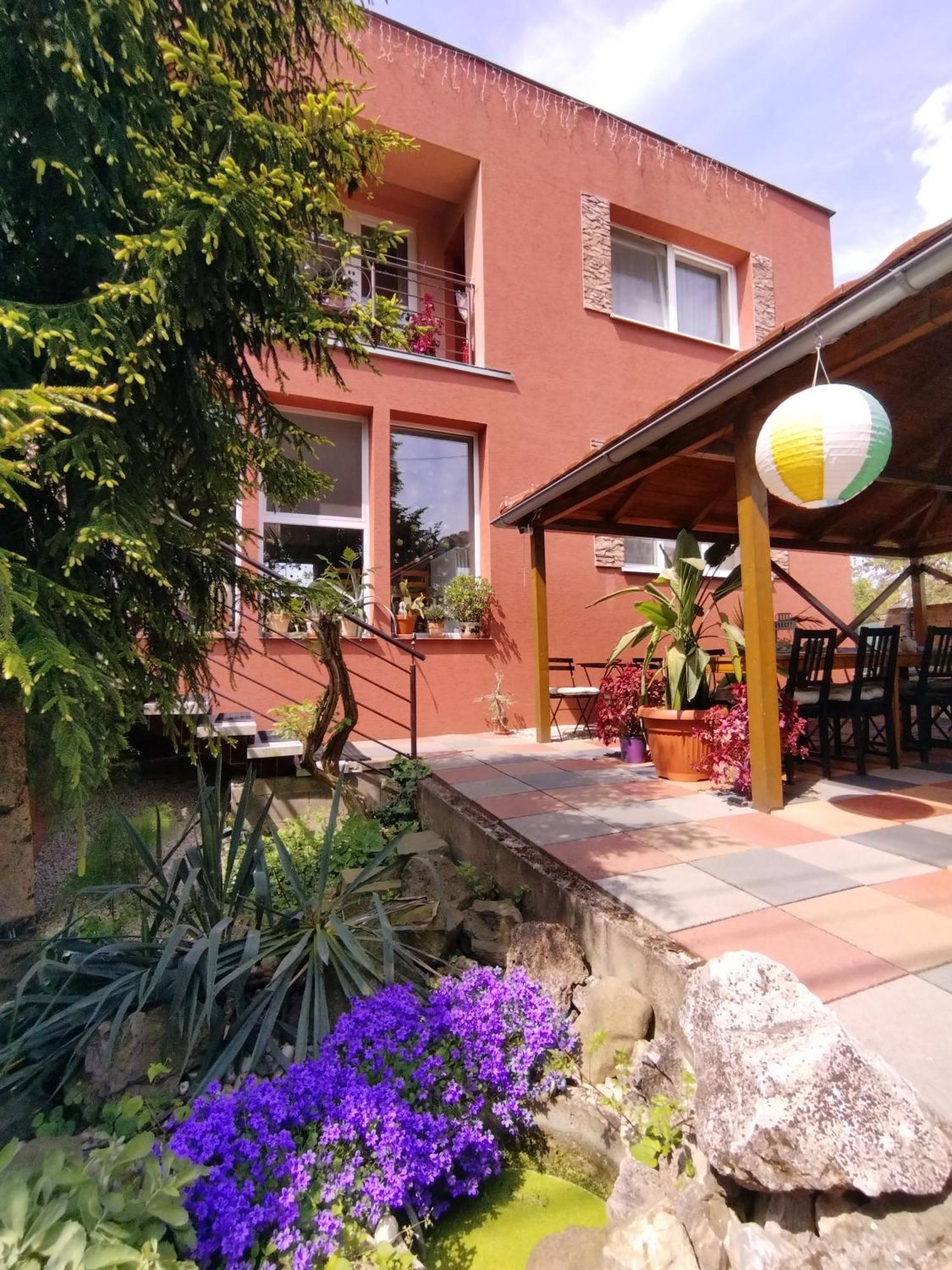 Penzion Vilka Podhajcanka Podhájska Exterior foto
